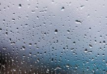 A Balatonnál több helyen is mintegy 43 milliméter, Budapesten pedig 29 milliméter eső esett az elmúlt 24 órában