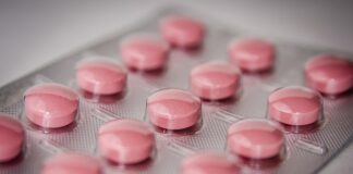 Uniós biztos: a hamisított gyógyszerek súlyos közegészségügyi veszélyt jelentenek