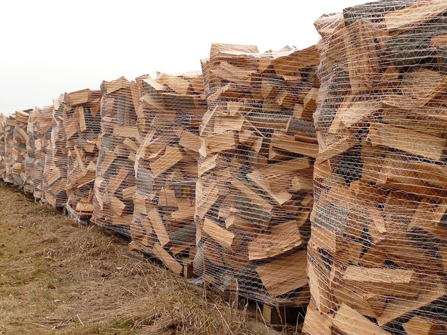 wood-49678_640